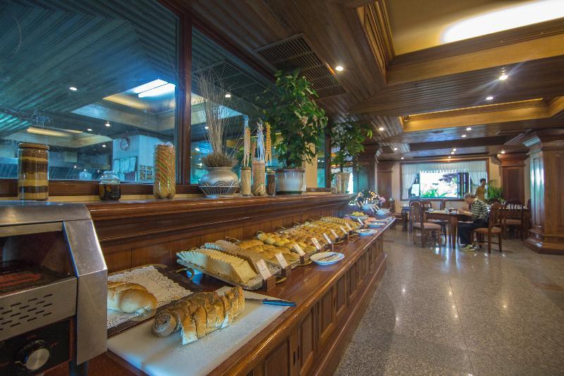 โรงแรมอังกอร์ อีรา เสียมราฐ ภายนอก รูปภาพ